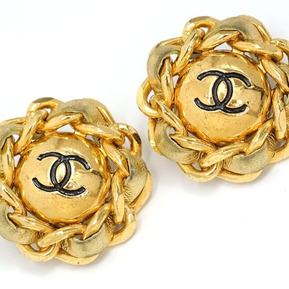 CHANEL CC Logos Gold Leather Clip-On Earrings Gold Tone 26 Auth #786-27 - Picture 1 of 15